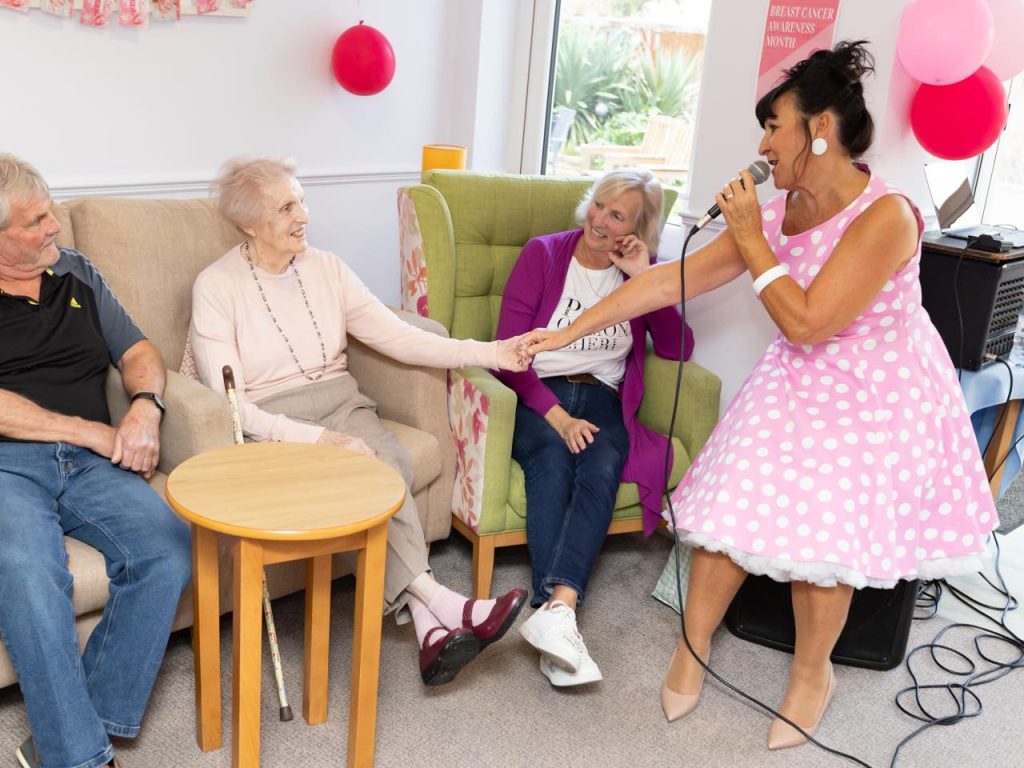 Connie Lee - amazing singer